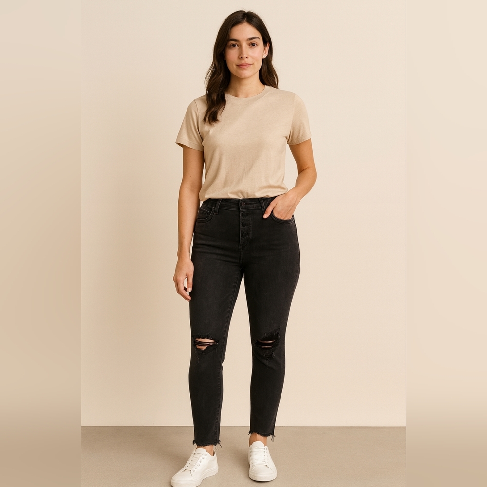 Judy Blue Skinny Black Jeans Distressed Size 11/30 EUC Button Fly